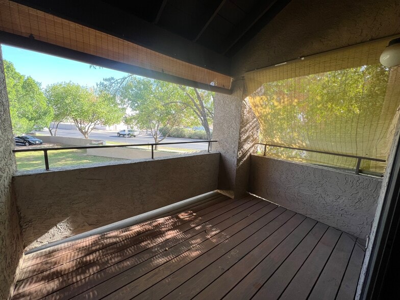Pleasant balcony with storage closet for your gear - 2146 West Isabella #254