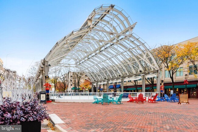 Building Photo - 1675 Bandit Loop