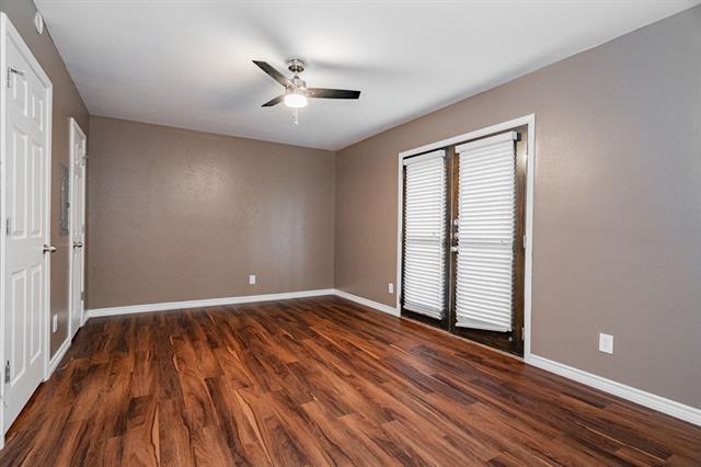 Building Photo - 7809 Meadow Park Dr