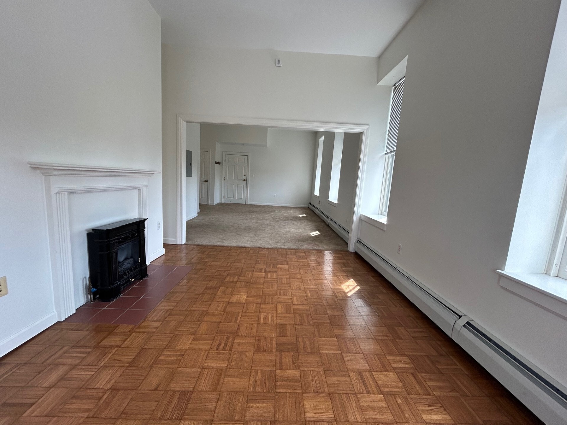 Building Photo - 79 Bramhall St
