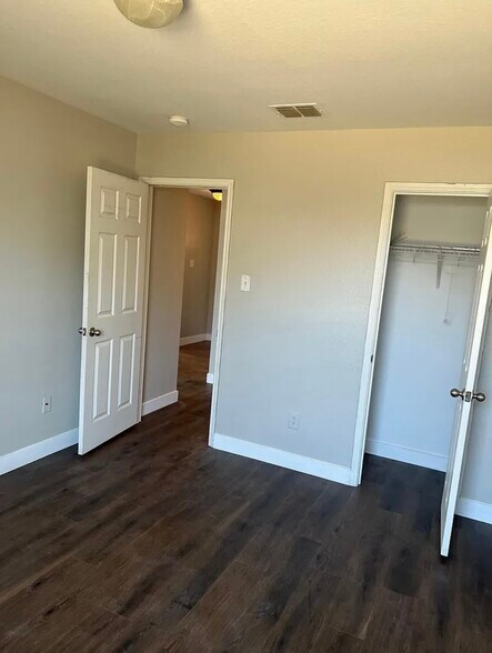 Building Photo - 1821 Trego Dr