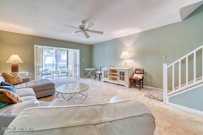 Building Photo - 2321 Costa Verde Blvd