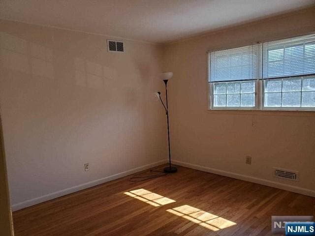 Building Photo - 27 Ridge Rd