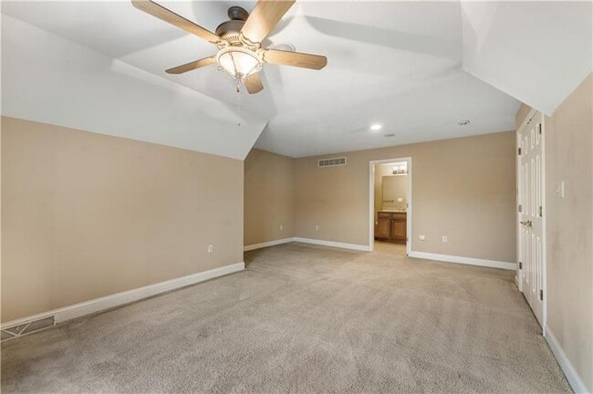 Building Photo - 1505 Staunton Dr