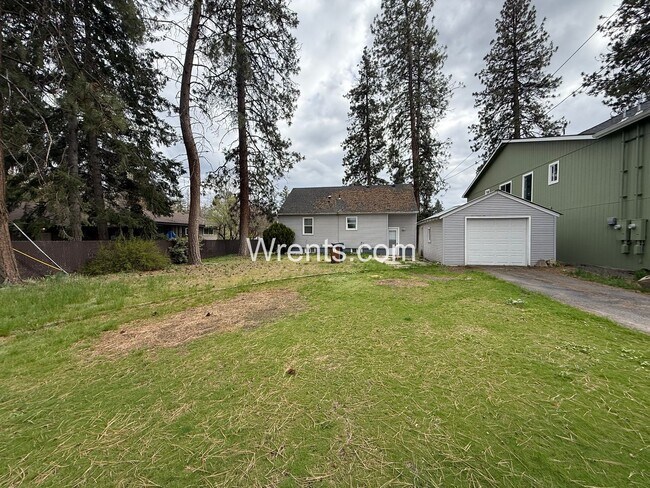 Building Photo - Charming South Hill Home with Flexible Living Space - Coming soon!