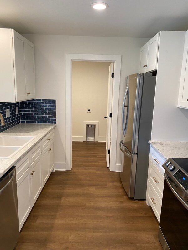 Building Photo - 629 Whitney Dr