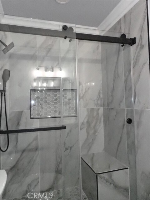 Building Photo - 2 Farragut