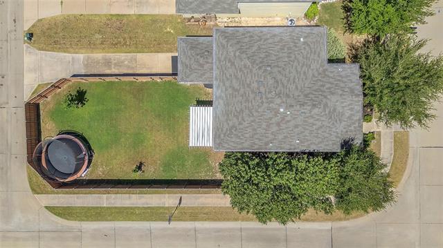 Building Photo - 7101 Wind Row Dr