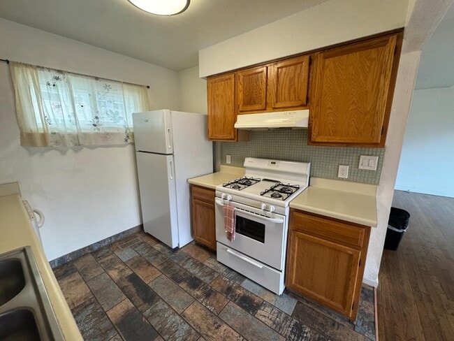 Building Photo - 255 N Michigan St