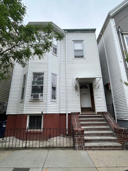 Building Photo - 76 Eutaw St