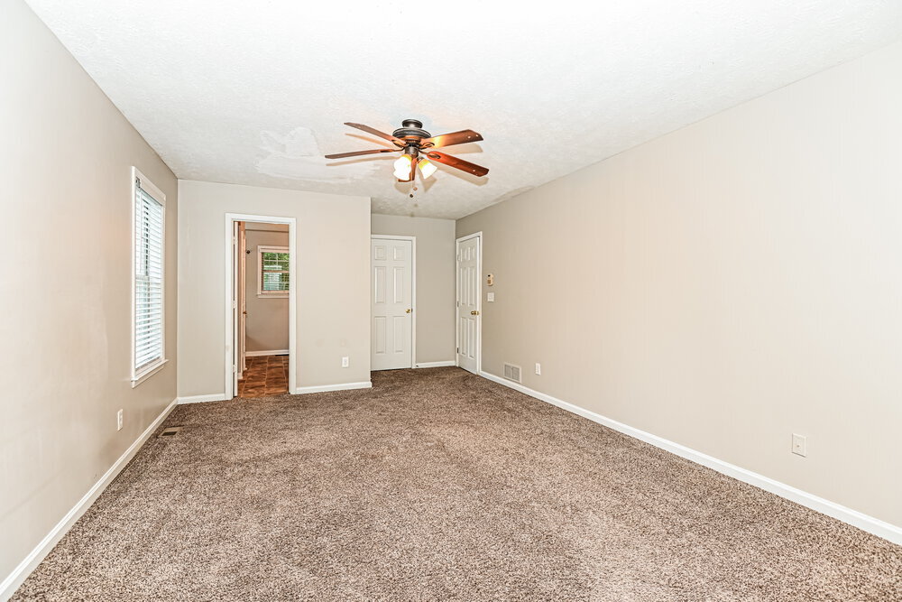 Building Photo - 706 Hearthstone Crossing