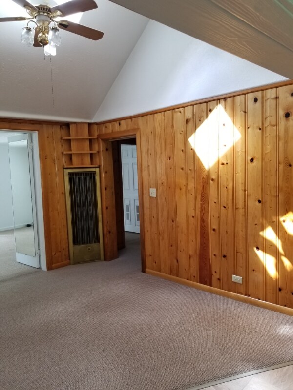 Building Photo - 1481 Chicago Creek Rd