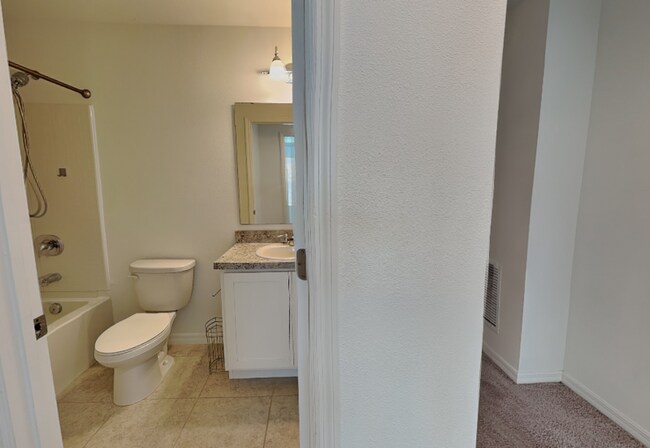 Building Photo - 3326 Azolla St