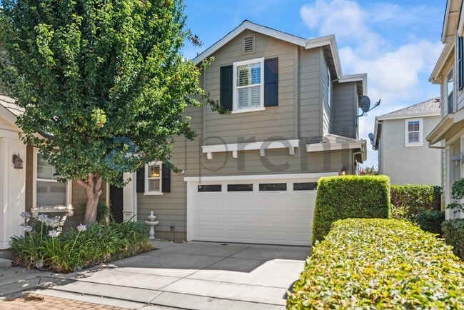 Building Photo - 741 Tennyson Dr