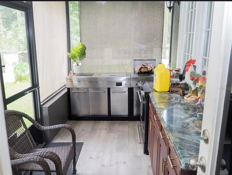Outdoor kitchen - 1304 Ocoee Apopka Rd