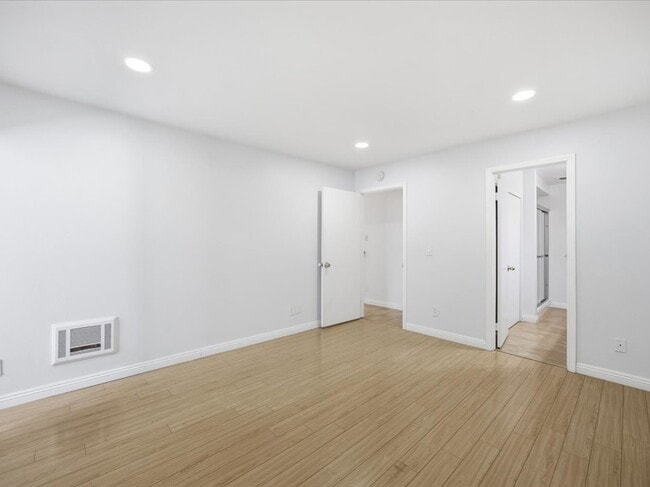 Building Photo - 3604 W Estates Ln