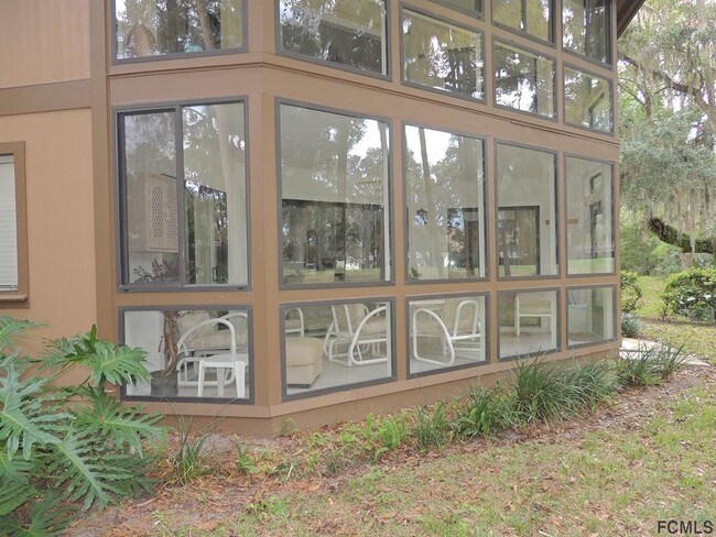 Building Photo - 13 Broadmore Cir