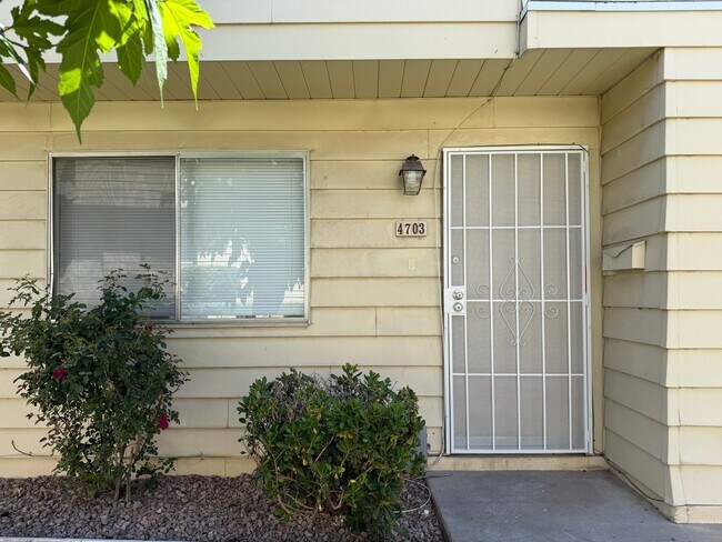 Building Photo - Charming Two-Story Townhouse with Fresh Updates & Prime Location