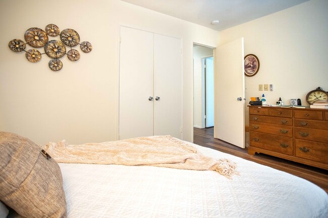 Bedroom 2 - 4903 Indian Wood Rd