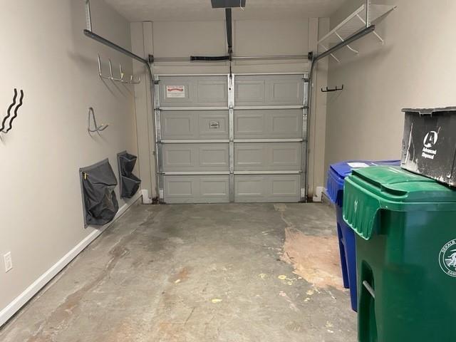 Building Photo - 2545 Avery Park Cir