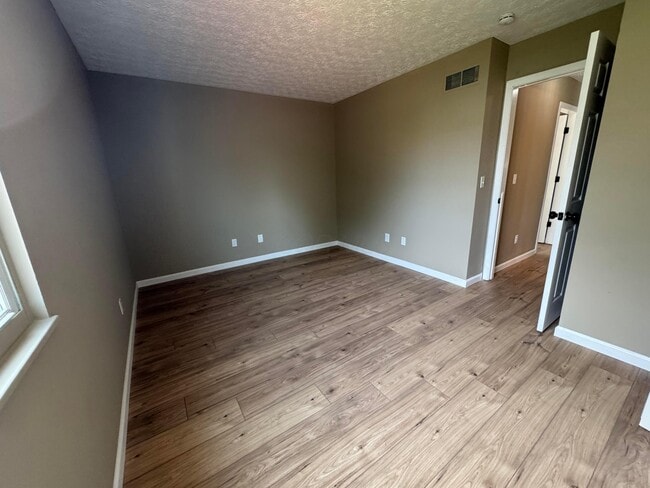 Building Photo - 3124 Creighton Pl