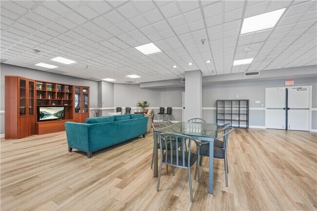 Building Photo - 375 Ralph McGill Blvd NE