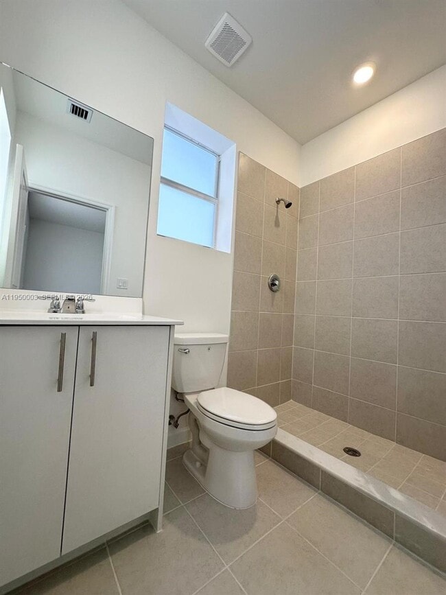 Building Photo - 26824 SW 121st Ave