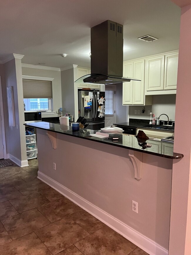 Building Photo - 3816 Courtland Dr