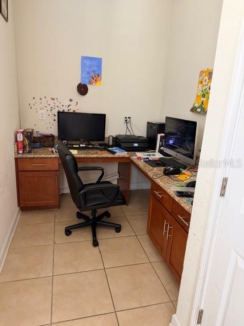 Building Photo - 1516 Bunker Dr