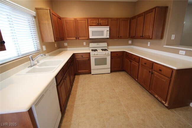 Building Photo - 8800 Blue Wolf St