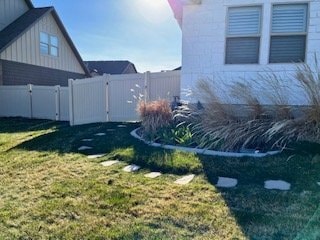 Building Photo - 1703 Lyndi Ln