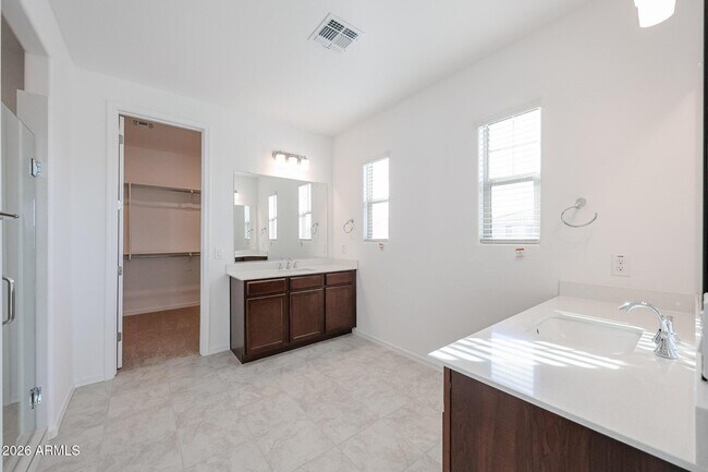 Building Photo - 7669 Bronco Trl