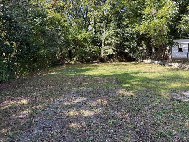 Building Photo - 3 Bedroom 1 Bath for rent