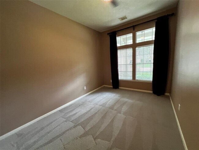 Building Photo - 9326 Oratorio Ct