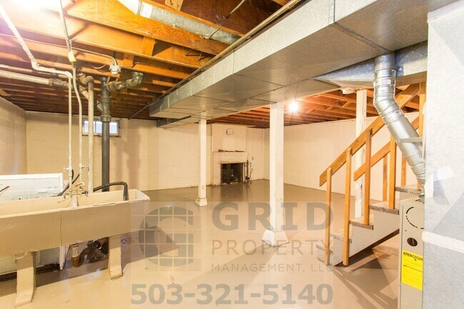 Building Photo - 2 Bedroom House Available in Kenton Neighb...