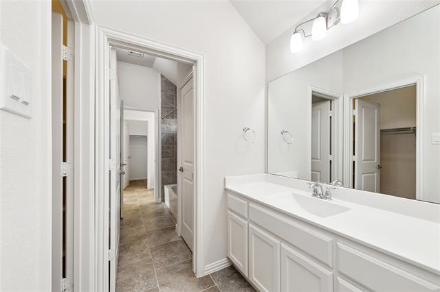 Building Photo - 8836 Wandering Br