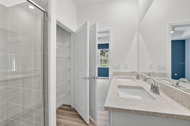 Building Photo - 4025 Westwood Flds Lp