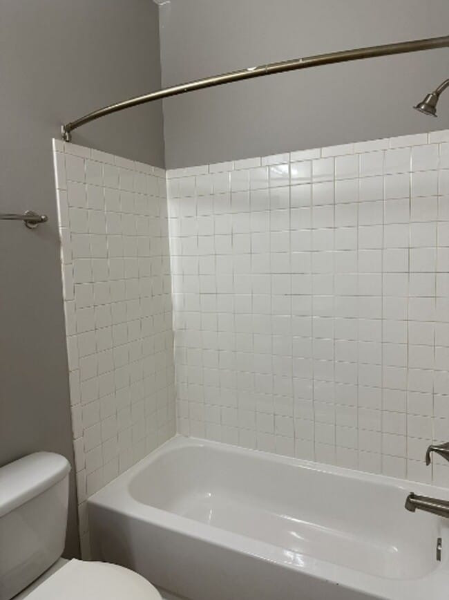 Primary Photo - 1810 N Calvert St