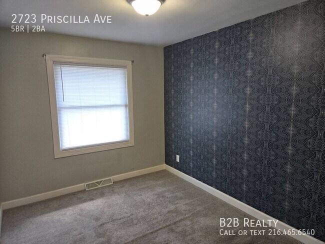 Building Photo - 2723 Priscilla Ave