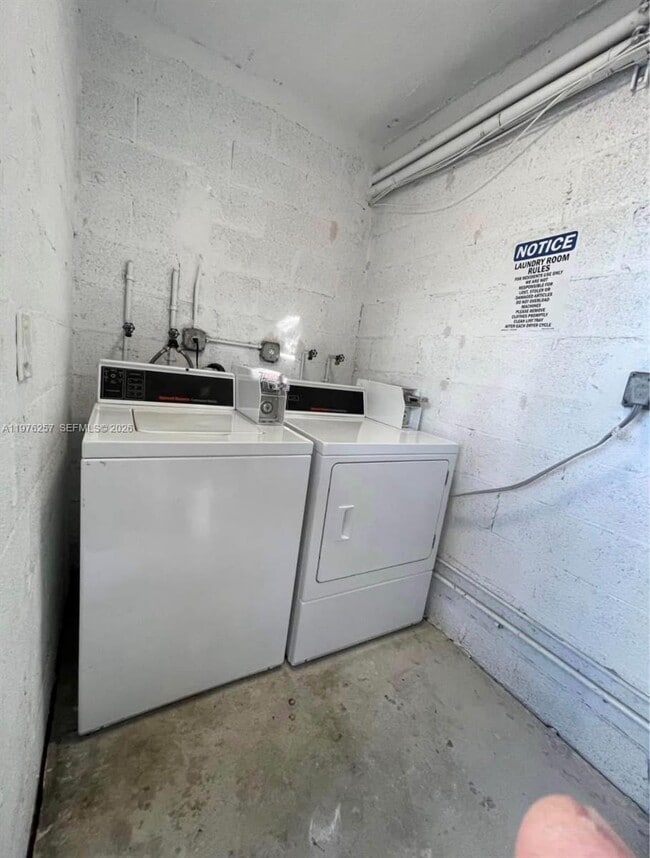 Building Photo - 1152 NW 3rd St