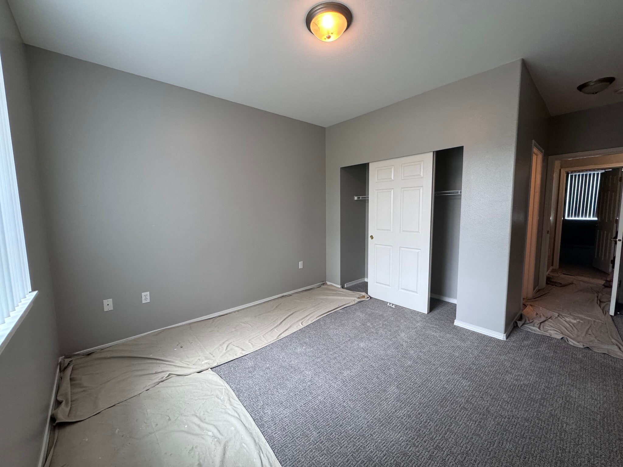 Building Photo - 3115 SE 11th Place #1050