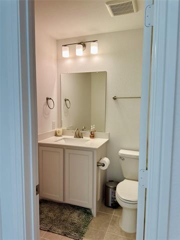 Building Photo - 16601 Hidden Cove Dr