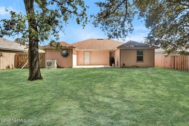 Building Photo - 8096 Beatle Blvd