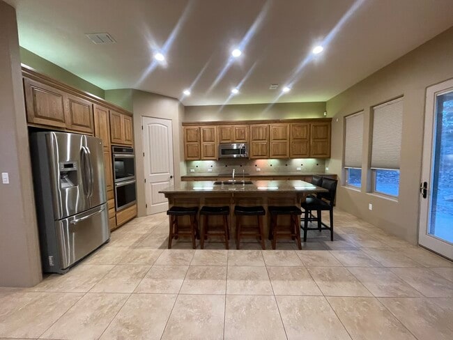 Building Photo - 42 Express Blvd