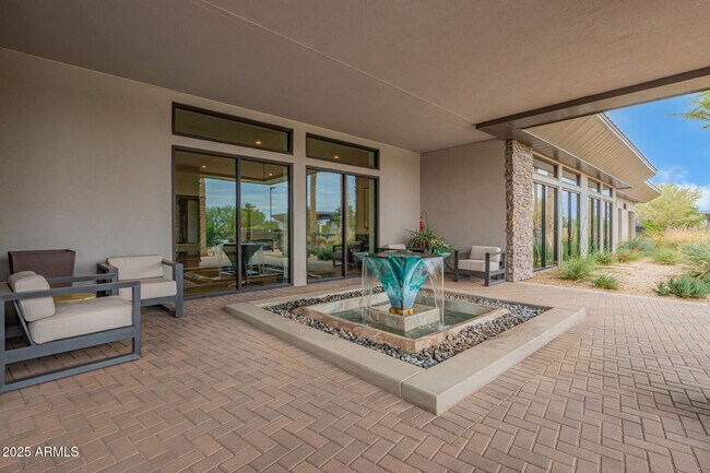 Building Photo - 39801 N Trajen Pl