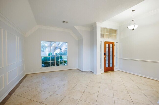 Building Photo - 1131 Spinnaker Way