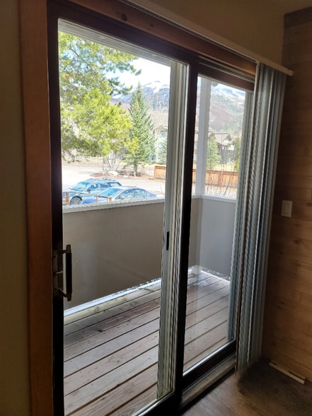 Building Photo - 13 Sparta Plaza