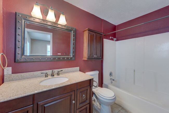 Building Photo - 112 Sulphur Springs Rd