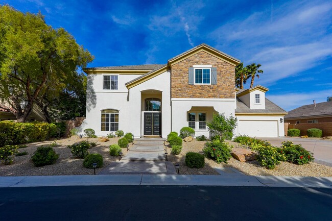 Primary Photo - Stunning 6 Bedroom Home With Casita Pool H...