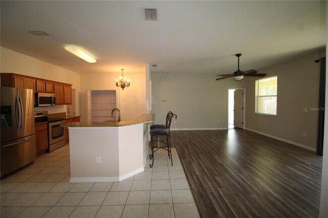 Building Photo - 3724 Eagle Pass St